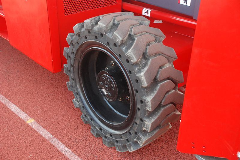 自行越野式剪叉型高空作業(yè)平臺,XDW系列